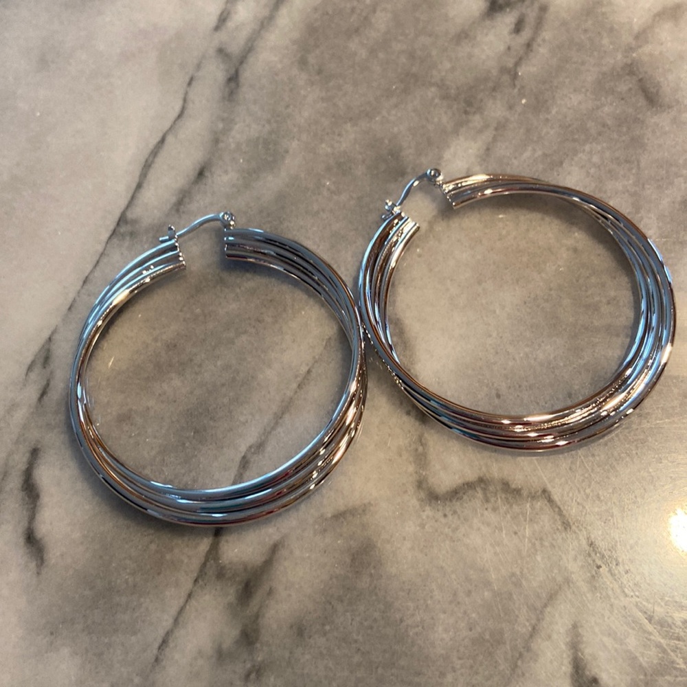 NWOT Uncommon James silver hoops